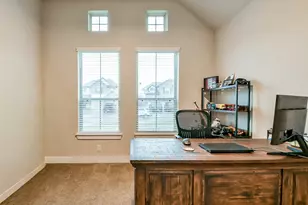 236 Bright Blf Cir, Waller, TX 77484 - Photo 5