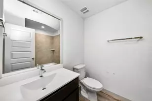 14734 Sweetwater Dr, Baytown, TX 77523 - Photo 27