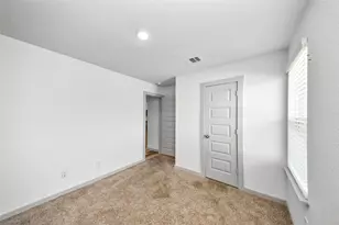 14734 Sweetwater Dr, Baytown, TX 77523 - Photo 29