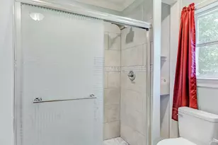 450 Piney Point Dr, Sour Lake, TX 77659 - Photo 19