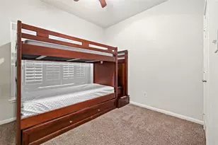 8618 E Highlands Crossing, Highlands, TX 77562 - Photo 23