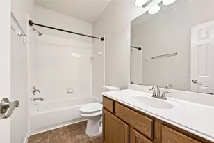 8618 E Highlands Crossing, Highlands, TX 77562 - Photo 21