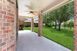 18715 N Thomas Shore Dr, Cypress, TX 77433 - Photo 37