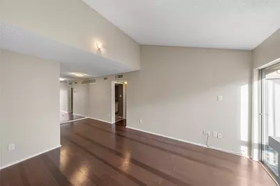 10053 Westpark Drive #298, Houston, TX 77042 - Photo 19