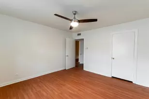 5239 Arboles Dr, Houston, TX 77035 - Photo 11