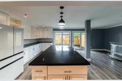 5239 Arboles Drive #G, Houston, TX 77035 - Photo 7