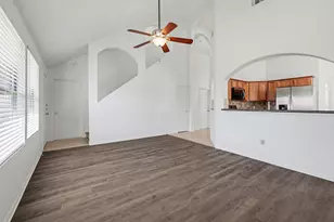 18439 Sunrise Oaks Ct, Montgomery, TX 77316 - Photo 7