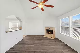 18439 Sunrise Oaks Ct, Montgomery, TX 77316 - Photo 9