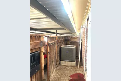 14333 Memorial Drive #99, Houston, TX 77079 - Photo 29