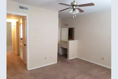 14333 Memorial Drive #99, Houston, TX 77079 - Photo 17