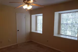 14333 Memorial Dr, Houston, TX 77079 - Photo 13