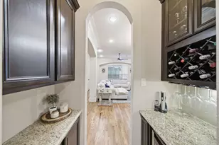 5950 Kiam St, Houston, TX 77007 - Photo 13
