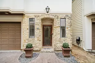 5950 Kiam St, Houston, TX 77007 - Photo 1