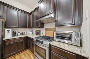 5950 Kiam St, Houston, TX 77007 - Photo 13