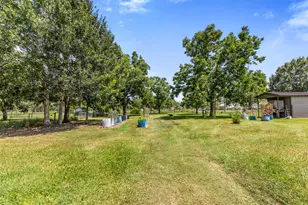 7909 Powerline Rd, Richmond, TX 77469 - Photo 29