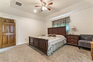 7909 Powerline Rd, Richmond, TX 77469 - Photo 13