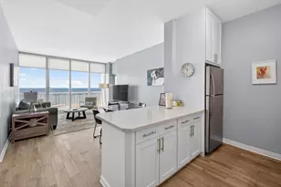 1401 E Beach Dr, Galveston, TX 77550 - Photo 11