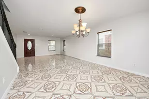 1910 Fallow Ln, Houston, TX 77049 - Photo 11