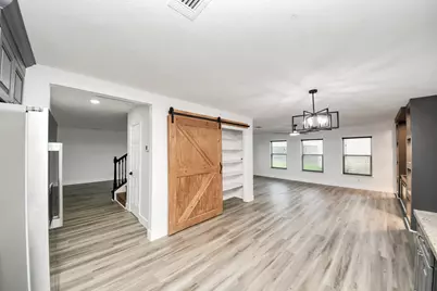 1910 Fallow Lane, Houston, TX 77049 - Photo 3