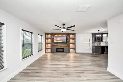 1910 Fallow Lane, Houston, TX 77049 - Photo 9