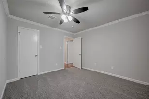 919 Mockingbird Way, Sugar Land, TX 77478 - Photo 25