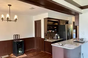 2310 Brooktree Dr, Houston, TX 77008 - Photo 15