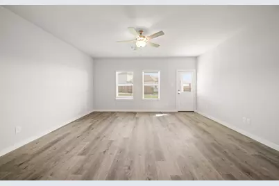 3517 Monroe Street, Bay City, TX 77414 - Photo 9