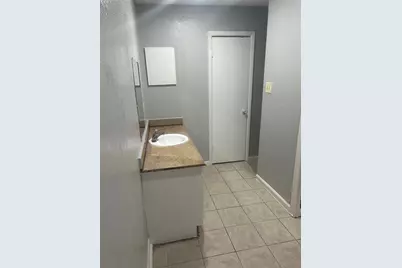 15818 Willbriar Lane, Houston, TX 77489 - Photo 9