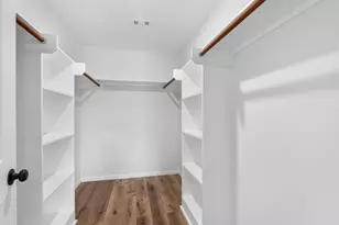 628 Oakdale St, Shoreacres, TX 77571 - Photo 17