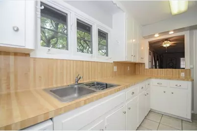 5230 Arboles Drive #A-4, Houston, TX 77035 - Photo 23