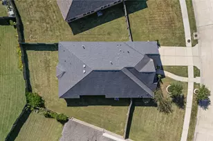 5803 Manning Hollow Ln, Sugar Land, TX 77479 - Photo 37