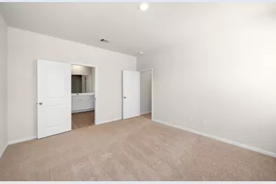 14323 Freeboard Drive, Texas City, TX 77510 - Photo 11