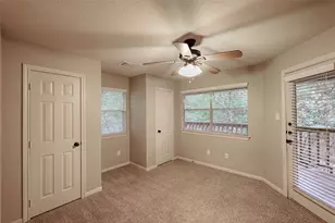 10 Hancock St, Conroe, TX 77301 - Photo 27