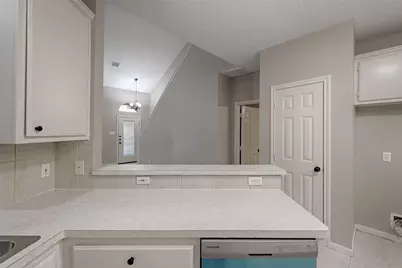 10 Hancock Street, Conroe, TX 77301 - Photo 15