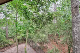 10 Hancock St, Conroe, TX 77301 - Photo 31