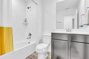 3227 Creston Gate Dr, Houston, TX 77047 - Photo 21