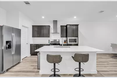 3227 Creston Gate Drive, Houston, TX 77047 - Photo 9