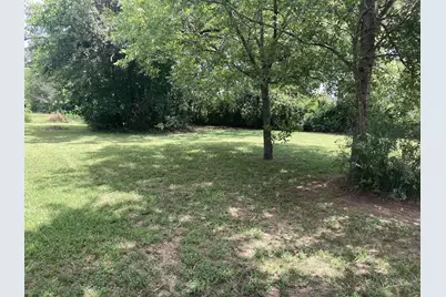 1305 E Goliad Avenue, Crockett, TX 75835 - Photo 11