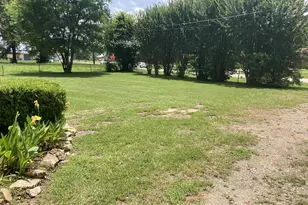 1305 E Goliad Ave, Crockett, TX 75835 - Photo 5