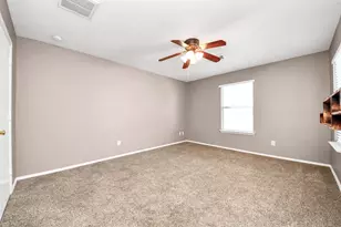 19042 Remington Mill Dr, Houston, TX 77073 - Photo 35