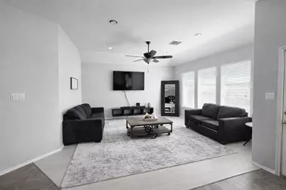 11431 Vassal Crossing, Conroe, TX 77304 - Photo 3
