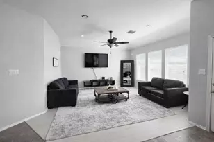 11431 Vassal Crossing, Conroe, TX 77304 - Photo 3