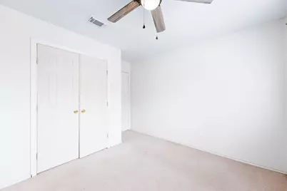 4914 Meadowfox Place, Spring, TX 77389 - Photo 13