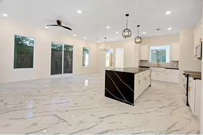 5908 St Augustine St A Street, Houston, TX 77021 - Photo 9