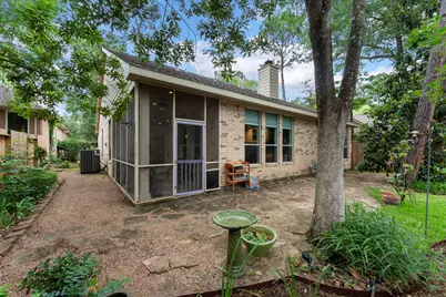 74 Shannon Green Court, The Woodlands, TX 77384 - Photo 25