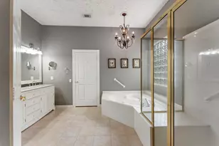 74 Shannon Green Ct, The Woodlands, TX 77384 - Photo 21