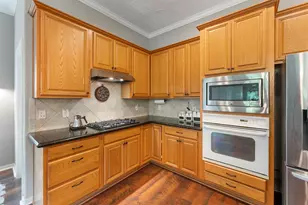 74 Shannon Green Ct, The Woodlands, TX 77384 - Photo 13