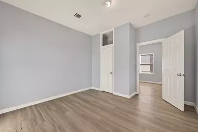 8211 Parnell Street, Houston, TX 77051 - Photo 5