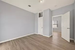 8211 Parnell St, Houston, TX 77051 - Photo 5