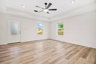 6321 Joe Louis Ln, Houston, TX 77091 - Photo 5